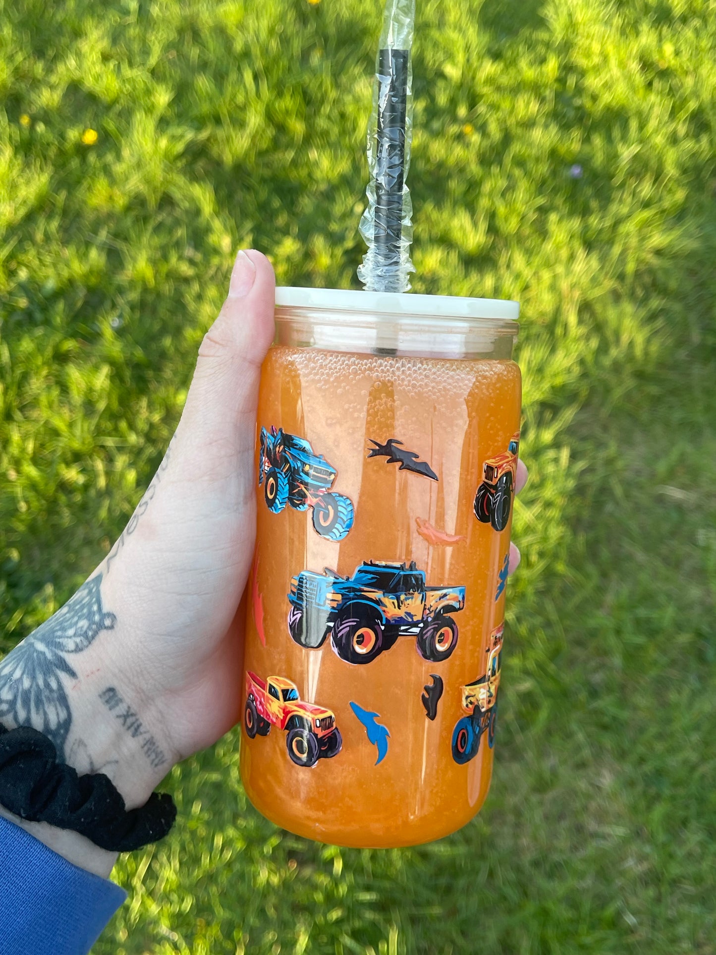 Show cups (everything included) ! ORDER TWO GET ONE FREE !!!!! (click on this to see all cups below !!)