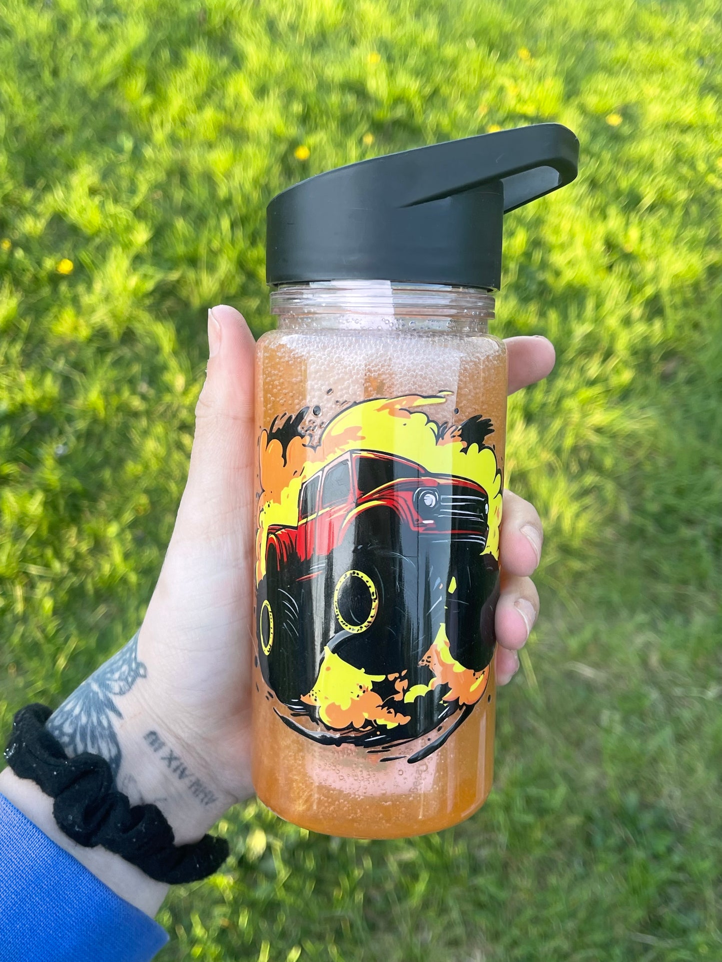 Show cups (everything included) ! ORDER TWO GET ONE FREE !!!!! (click on this to see all cups below !!)
