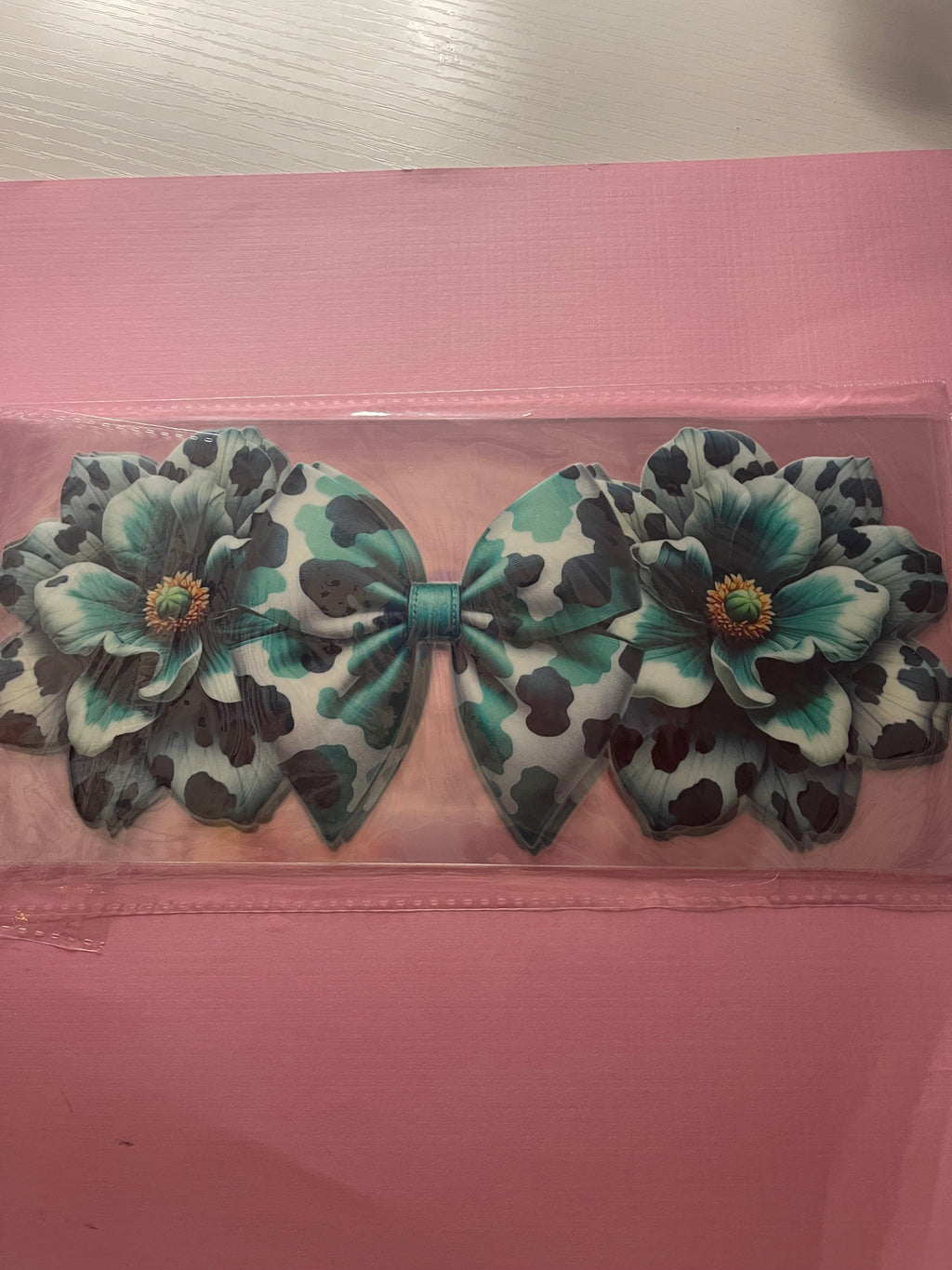 FLOWERS N BOWS decal