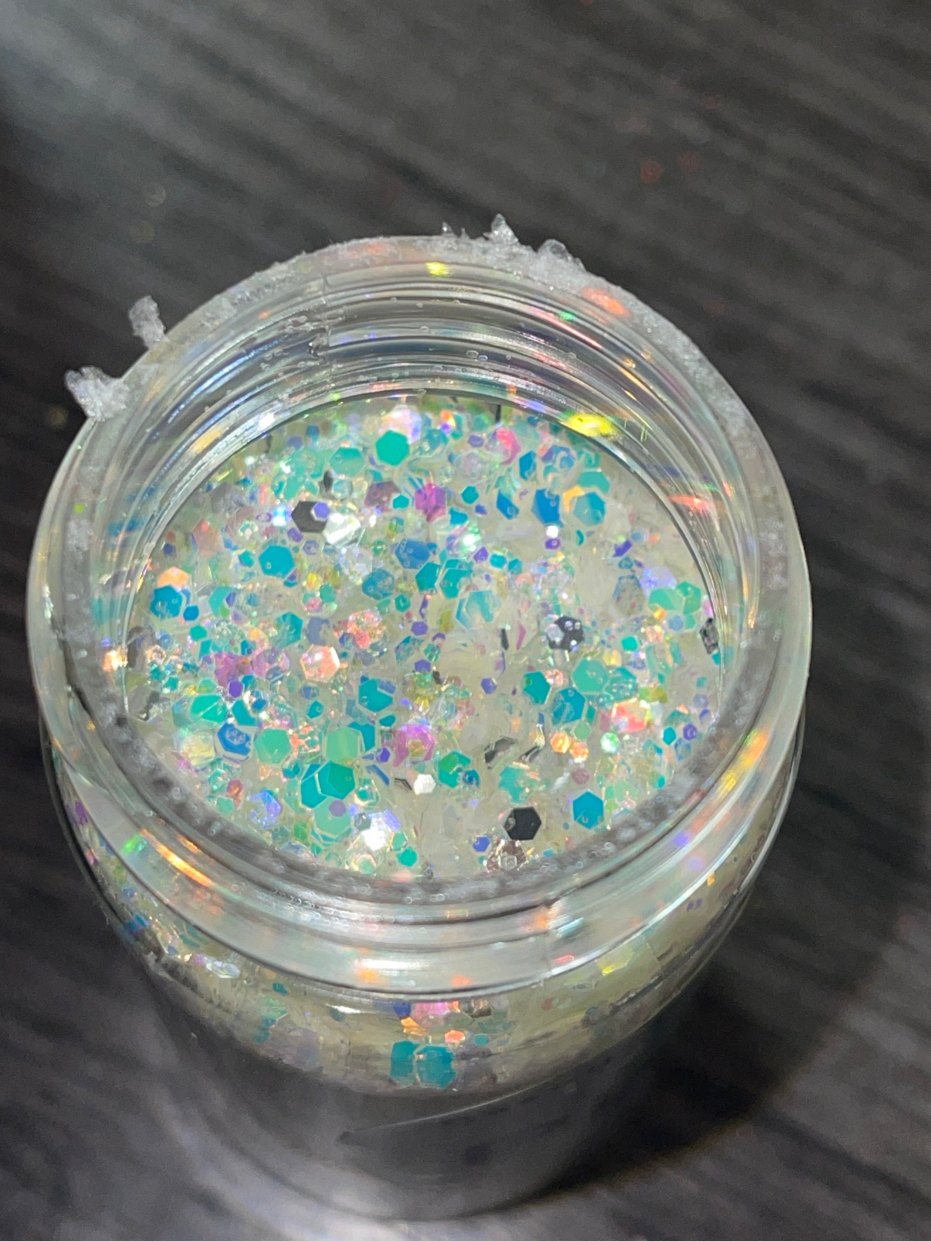 Glitter 2.0-2.3oz by weight 😍
