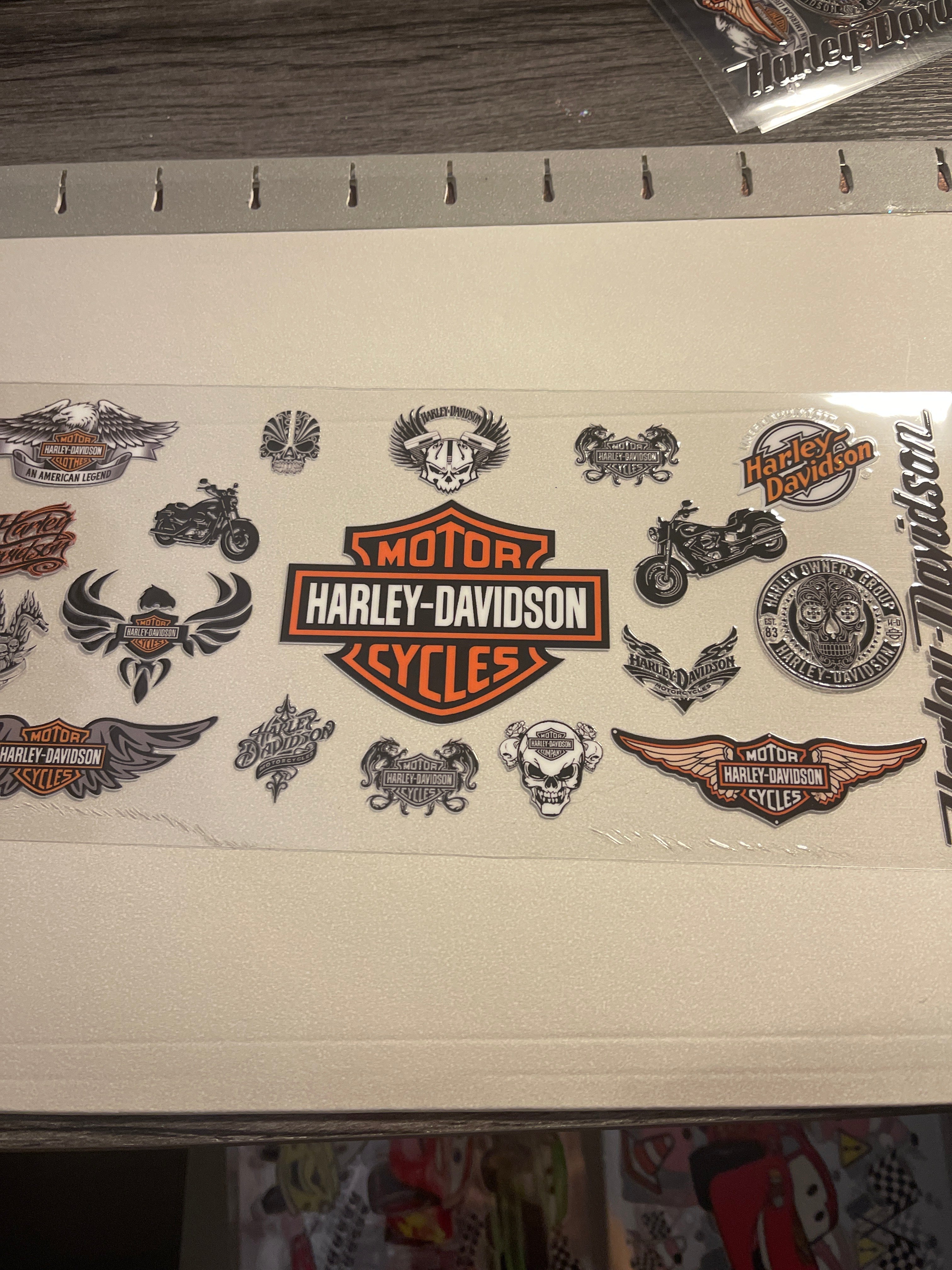 Cars movie/ car-truck-tractor logo’s