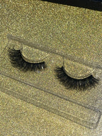 Random choice of Lashes (may ask to see lashes if I’m on live)