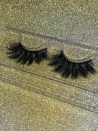 Random choice of Lashes (may ask to see lashes if I’m on live)